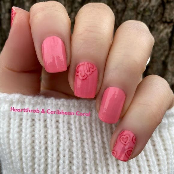 Color Street | Heartthrob, coral color, playful heart designs nail strips - Picture 9 of 11